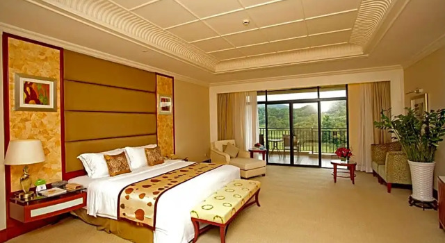 Люкс Presidential Agile ChangJiang Hotel ZhongShan