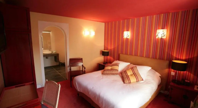 Номер Superior Logis hôtel Restaurant Le Faisan Dore