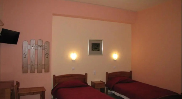 Номер Standard Spanias Hotel