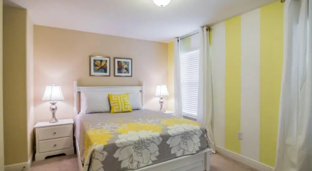 5 Bedroom Private Pool Home 15 Min to Disney World, Davenport, Забронировать Отель Давенпорт Orlando Metropolitan Area