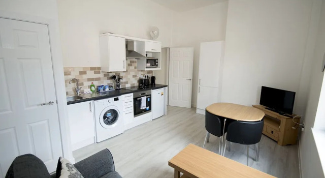 Pretty Properties Grange House Apartment 5
