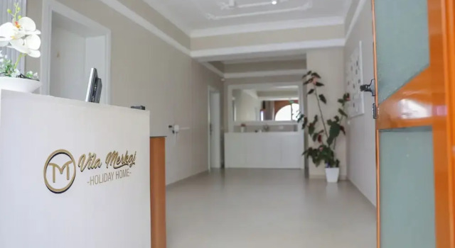 Vila Merkaj, Prenota Bed & breakfast Hotel economici a Berat County