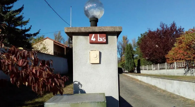 Chambres des Arrys, Book Pension Hoteller i Rhône-Alps med parkering, Parkering