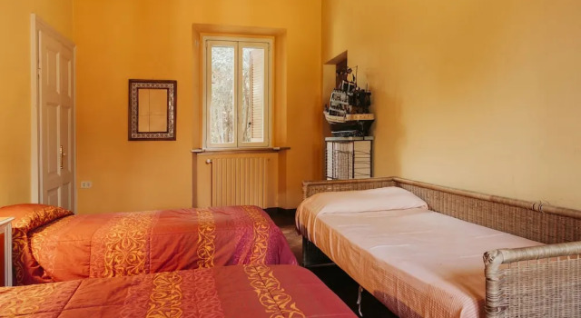Delightful Holiday Home in Castelleto Ticino with Hot Tub