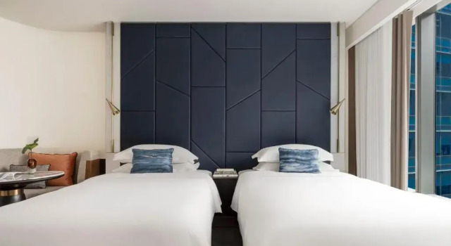 Двухместный номер Premium с видом на поле для гольфа Kimpton Naluria Kuala Lumpur by IHG