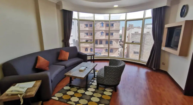 Люкс Deluxe Travellerinn hotel apartment ( Family Only )