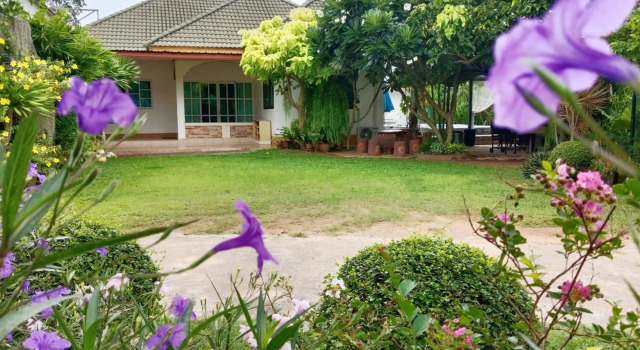 Sweet Floresta Pool Villa, Забронировать Вилла Саттахип провинция Чонбури