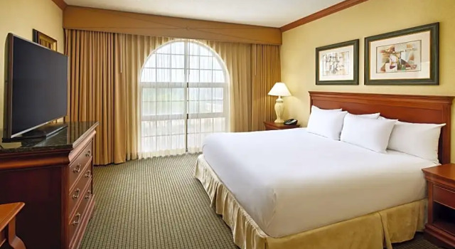 Двухместный люкс Presidential с 2 комнатами Embassy Suites Columbia - Greystone