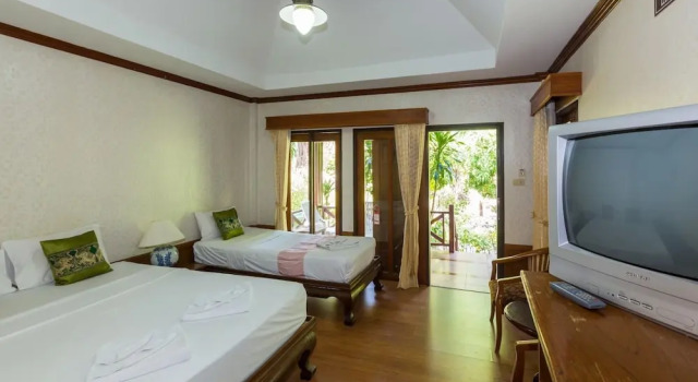 Семейное бунгало с балконом Long Beach Lodge, Chaweng Beach, Koh Samui
