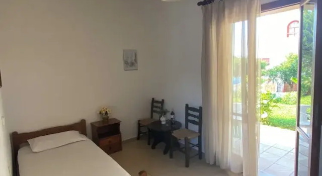 Апартаменты Standard Sirocco Apartments