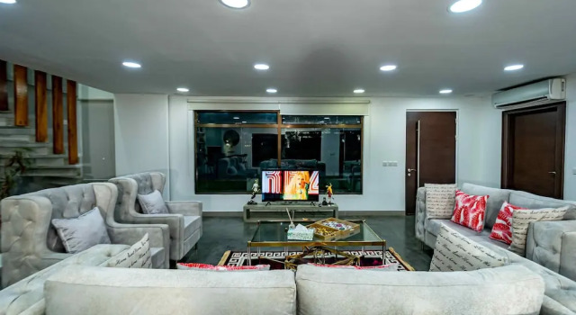 Crest Apartments & Suites, Book Apartment Hotels in Bwari with a Pool, Swimming Pool