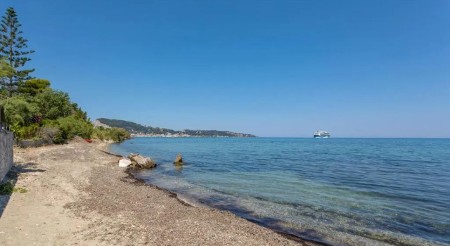 Venetico Beachfront Apartments & Suites - 2 Bedroom Apartment