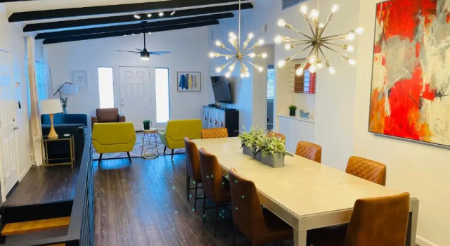 Апартаменты Sandstone Ridge Apartments Remodeled 6 Bedroom 4 Bath