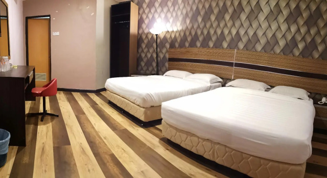 Четырёхместный номер Standard Sai Villa Hotel