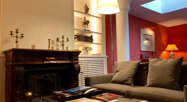 Апартаменты Maison dhôtes Bordeaux Centre Le Patio de lIntendance
