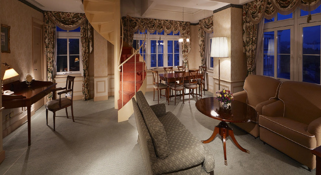 Люкс Hotel Europe Huis Ten Bosch