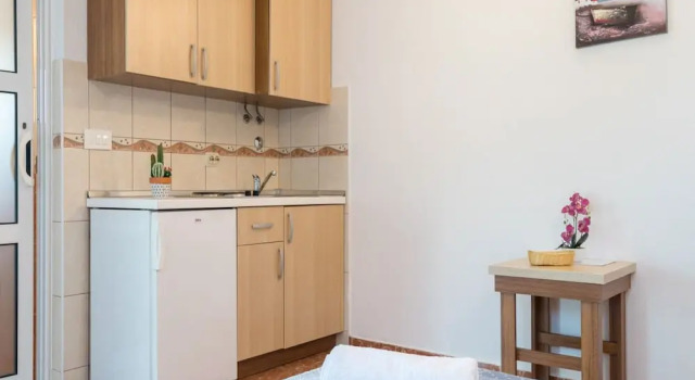 Студия Comfort с балконом и с видом на море Apartments Villa Dom