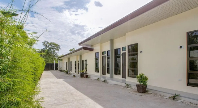 OYO 504 Casa Mia Hotel Suites Residence, Prenota Hotel Hotel a Mindanao con parcheggio, Parcheggio