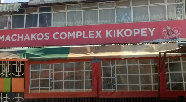 Machakos Complex Lodge, Rezervovat Hotel Hotely v Nakuru County s parkováním, Parkování