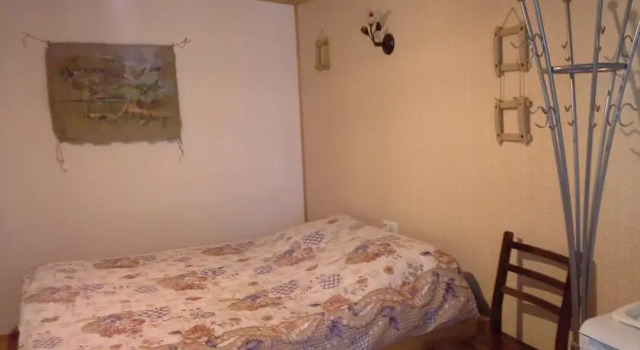 Private clean room in the center