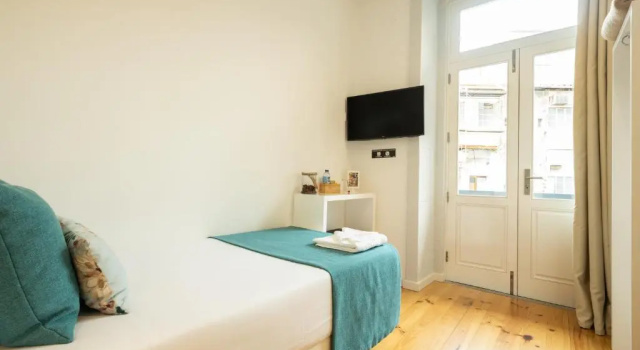 Номер Standard Mystay Porto Batalha