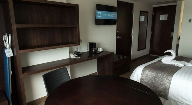 Lithio Hotel, Rezerwuj Hotel Hotele w Xico z parkingiem, Parking