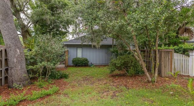Коттедж 11908 Old Demere Rd by Hodnett Cooper