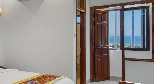 Трёхместный номер Standard с видом на море Pham Gia Hotel Danang