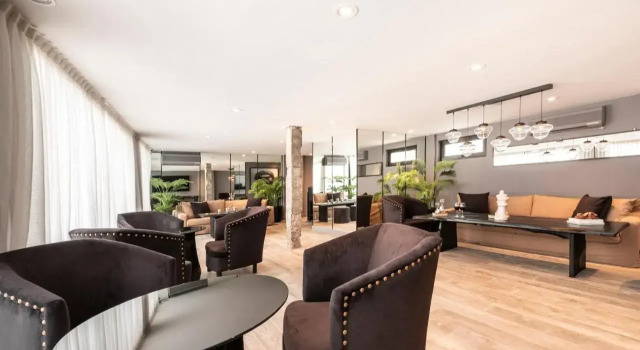 Efe Hotel & Cowork