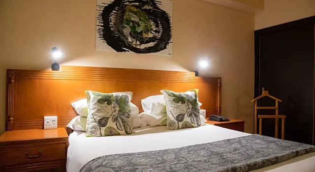 Двухместный люкс BON Hotel Bloemfontein Central