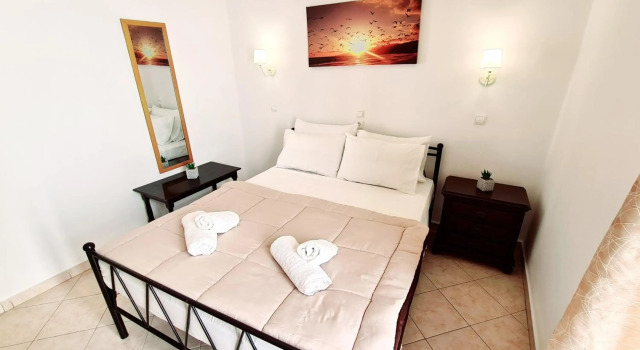 Avra Rooms
