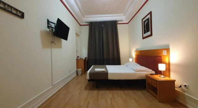 Двухместный номер Standard MIDIS - Local Accommodation