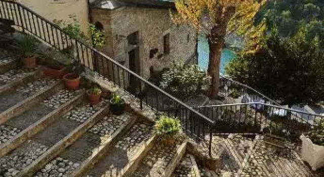 Casa panorama vista lago, Rezervovat Hotel Castel di Tora 