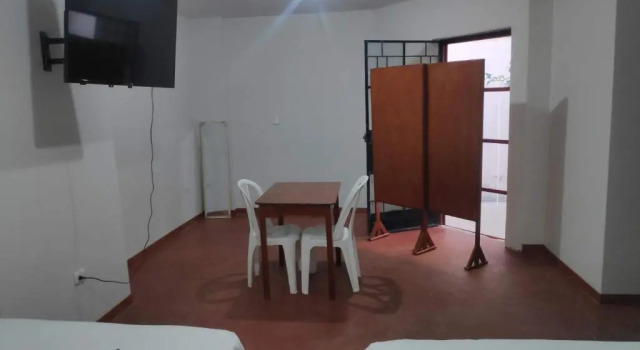 Amenli Lodging House, Rezervovat Hotel Hotely v centru Piura, hotely v centru Piura