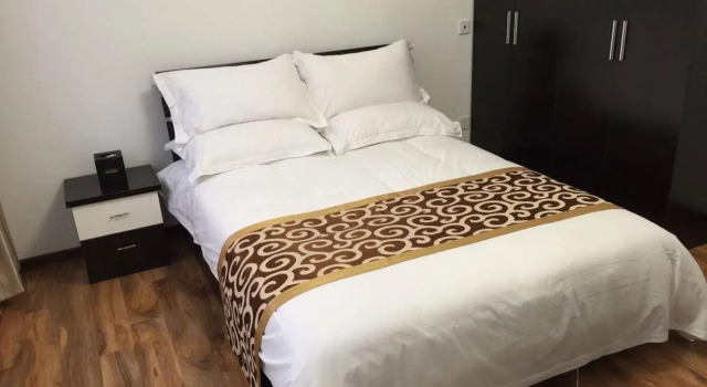 Harcourts Executive Hotel, Varaa Hotelli Hongqiao Shanghai