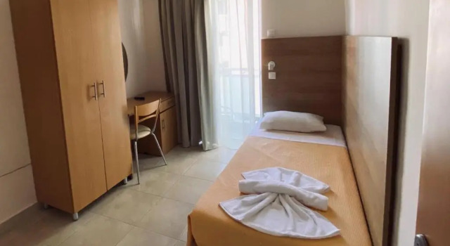 Одноместный номер Standard International Hotel