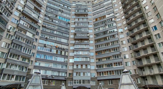 Studio apartment on Odoevsky street 28, Rezervasyon Daire Sankt Peterburg Rusya