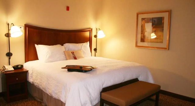 Шестиместный номер Standard Hampton Inn Murphy
