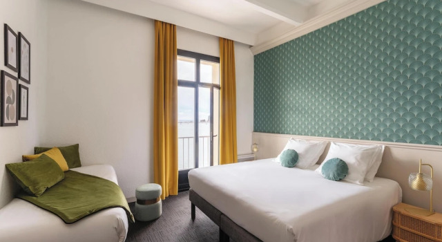 Трёхместный номер Standard с видом на море Hôtel Morgat Le Grand Hôtel De La Mer