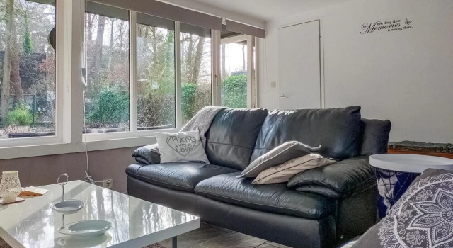 Nice Home in Rekem-lanaken With 2 Bedrooms, Prenota Hotel Rekem Limburgo