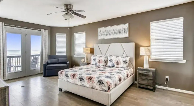 Beachfront Envy, Book Hotel Galveston Houston