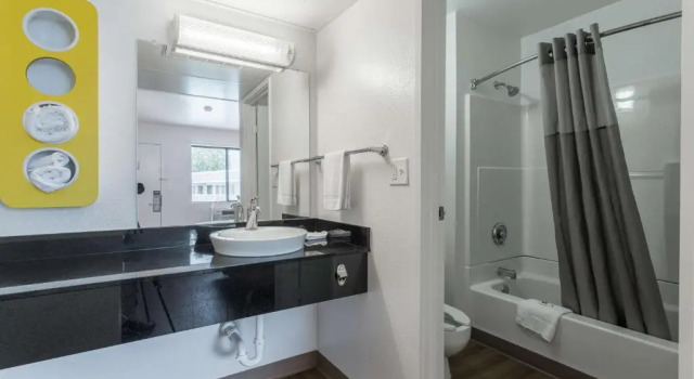 Четырёхместный номер Standard Motel 6-Goodlettsville, TN - Nashville