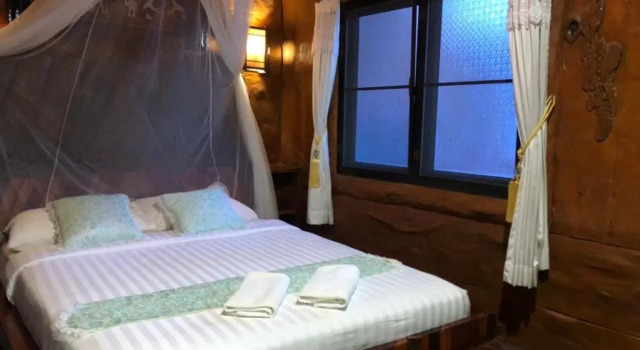 Вилла с 2 комнатами Saiyok River House