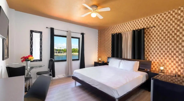 Двухместный номер Superior Notebook Miami Beach