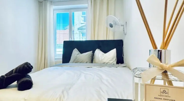 Апартаменты Cozy 5BR Apartment Near Kaufpark