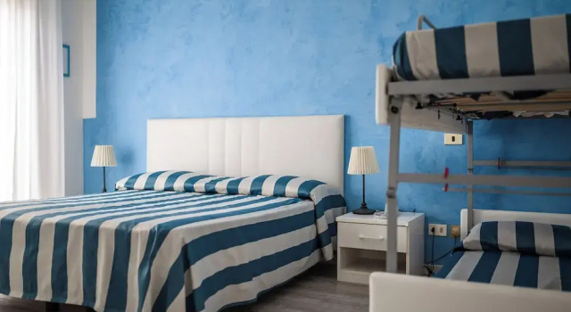 Четырёхместный номер Standard Hotel Gritti