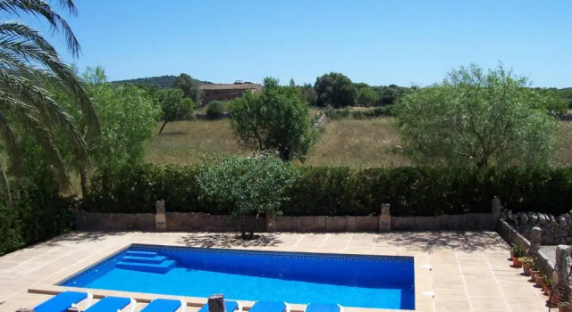 Коттедж Beautiful Rustic Mallorcan House With Private Pool Near Cas Concos