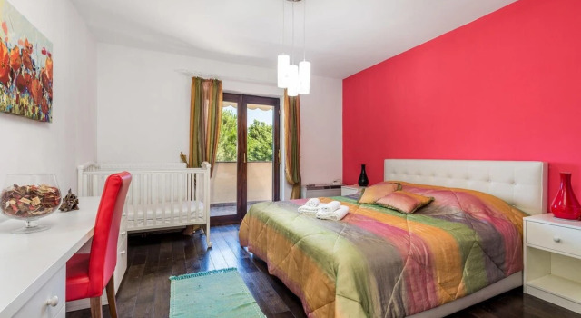 Nice Home in Icici W/ Outdoor Swimming Pool And 4 Bedrooms