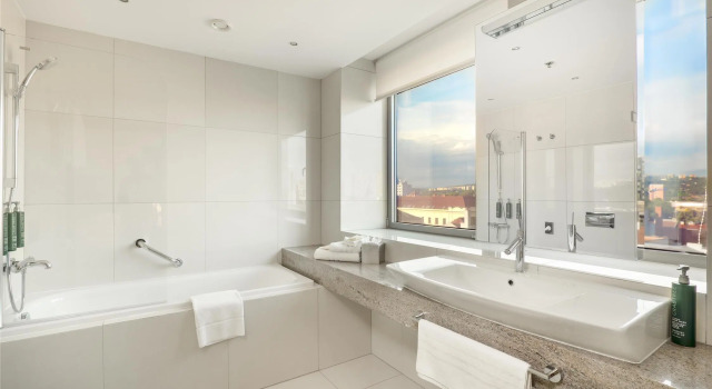 Двухместный номер Deluxe DoubleTree By Hilton Košice