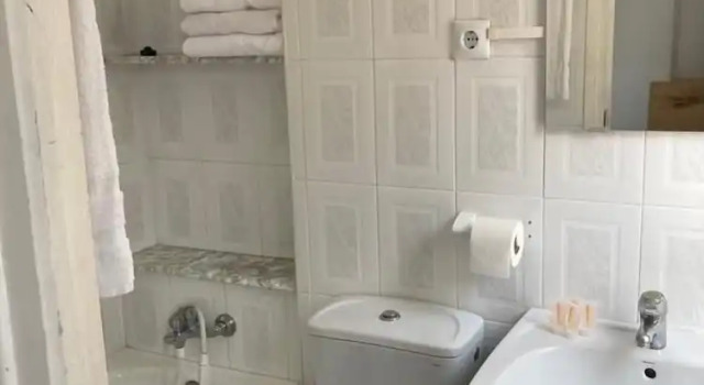 Трёхместный номер Standard Malvarrosa Beach Rooms
